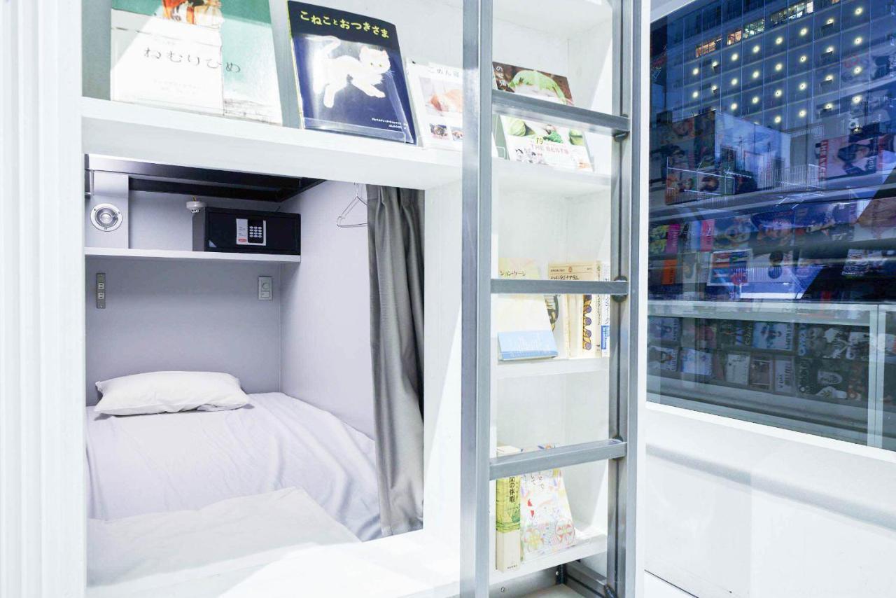 Book And Bed Tokyo Shinsaibashi Pansiyon Osaka Dış mekan fotoğraf